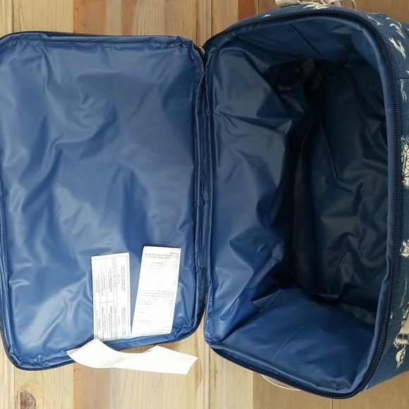 Disney Lilo & Stitch Cooler Bag - Picture 11 of 16